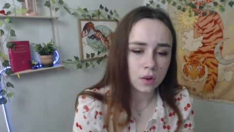 veryveryvery_shy online show from 8, 4, 2026