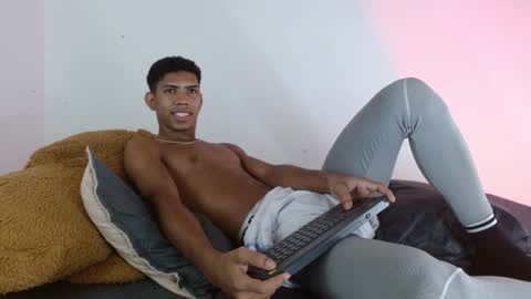 vesperth_supercock online show from 27, 1, 2025