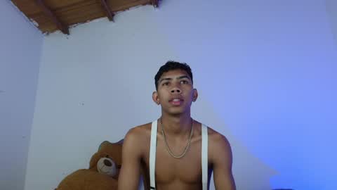 vesperth_supercock online show from 4, 2, 2025