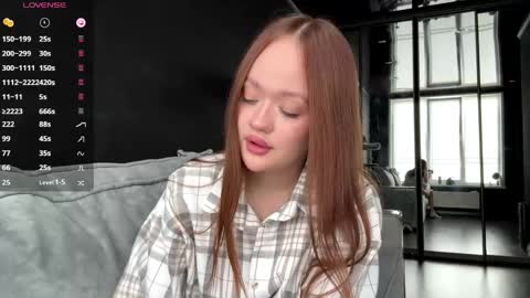 Snapshot of vestaszanto chatting on 31, 5, 2026 Esta online show from 31, 5, 2026