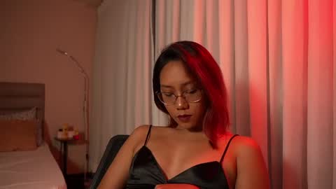 Vexa Nyx online show from 8, 5, 2026