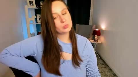 Camilla online show from 8, 7, 2026
