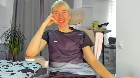 vibemygirl online show from 22, 11, 2025