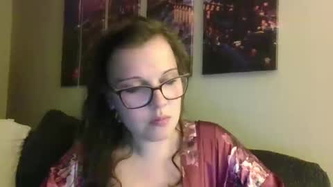 Snapshot of vichyde95 chatting on 12, 10, 2025 vichyde95 online show from 12, 10, 2025