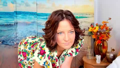 ViciousQueenu can call me Laura online show from 10, 6, 2026