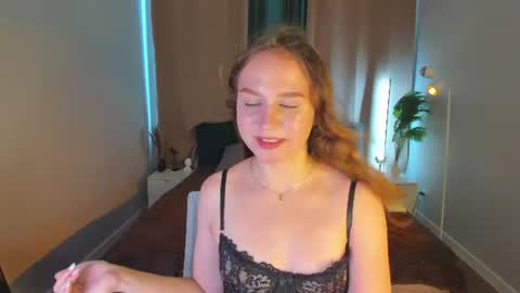 vicki_milles online show from 4, 8, 2026