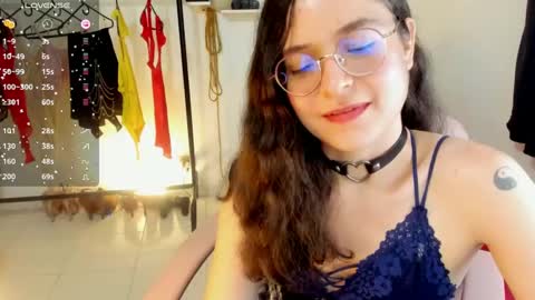 Snapshot of vicky_cristinax chatting on 13, 12, 2024 Vicky online show from 13, 12, 2024