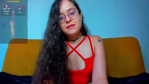 Snapshot of vicky_cristinax chatting on 21, 7, 2026 Vicky online show from 21, 7, 2026