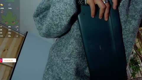 Victoria   online show from 14, 1, 2025