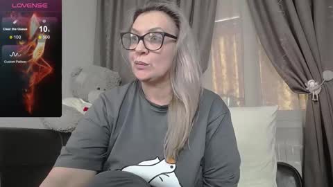 victoria50 online show from 14, 10, 2025