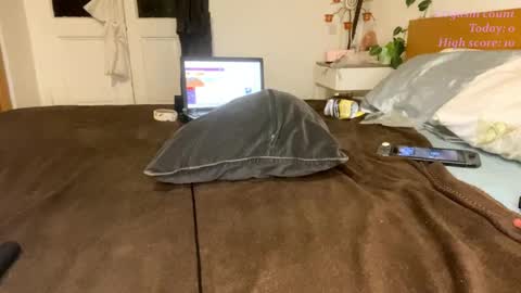 Victoria97 online show from 4, 12, 2024