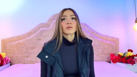 Snapshot of victoria_adams14 chatting on 22, 1, 2025 Victoria for you online show from 22, 1, 2025