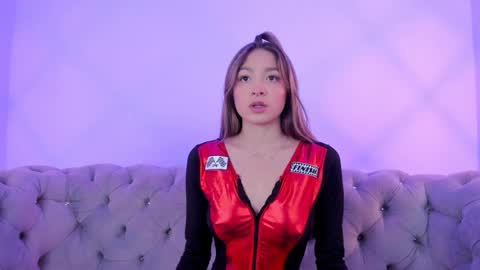 Snapshot of victoria_adams14 chatting on 4, 2, 2025 Victoria for you online show from 4, 2, 2025
