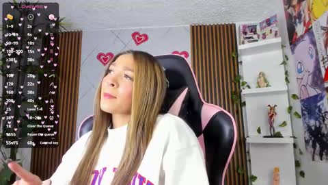 Snapshot of victoria_adams14 chatting on 14, 2, 2025 Victoria for you online show from 14, 2, 2025