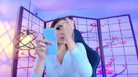  Victoria for you  online show from 10, 10, 2025