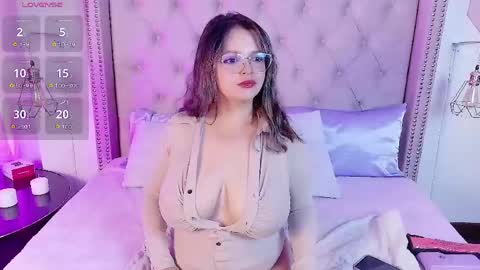 victoria_cherry_ online show from 16, 4, 2026