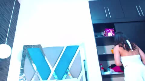 Victoria online show from 11, 9, 2025