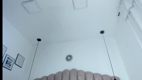 valentina online show from 10, 10, 2025