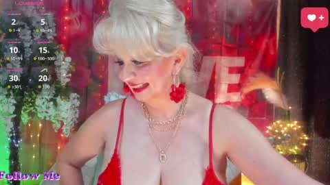 Snapshot of victoria_dior chatting on 5, 6, 2026 diorvictoria9 online show from 5, 6, 2026
