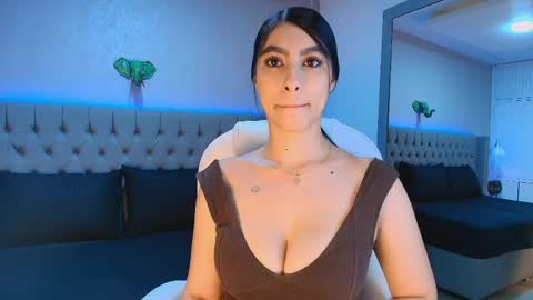   online show from 7, 6, 2026