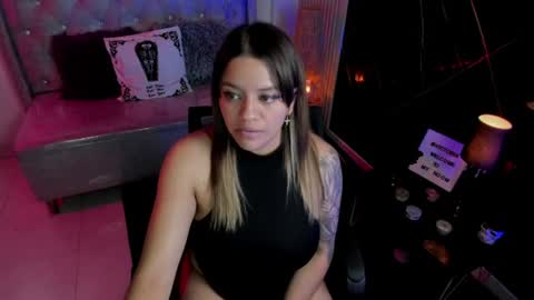 victoria_floyd1 online show from 27, 7, 2026