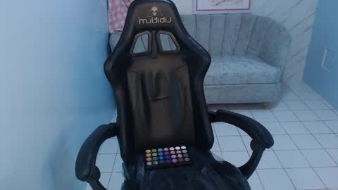 Victoria online show from 1, 4, 2026