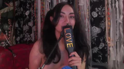 Victoria online show from 14, 4, 2026