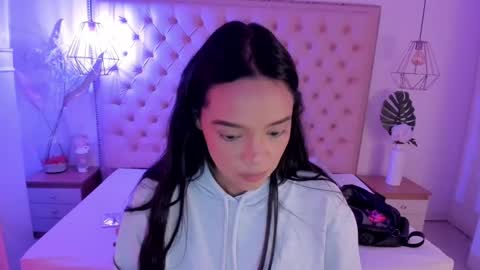 victoria_kitt online show from 7, 10, 2025