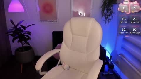 Snapshot of victoria_korss chatting on 7, 1, 2025 Victoria online show from 7, 1, 2025