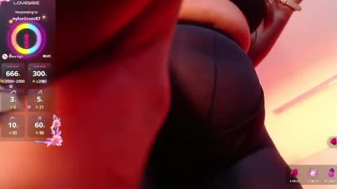 Snapshot of victoria_monteroo chatting on 22, 2, 2025 Call me Vic online show from 22, 2, 2025
