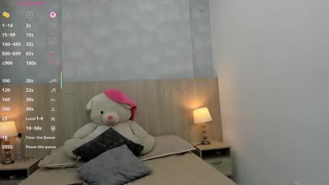 victoria_pachon online show from 10, 2, 2026