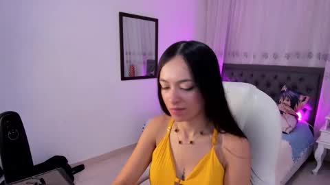 Snapshot of victoria_piercee chatting on 9, 1, 2026 victoria_piercee online show from 9, 1, 2026