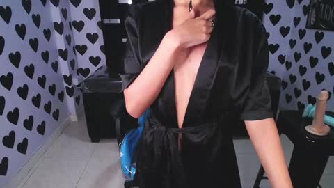 Victoria  online show from 22, 2, 2025