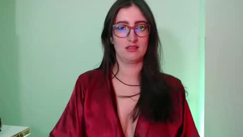 Victoria online show from 6, 12, 2024