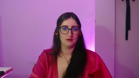 Victoria online show from 18, 12, 2025