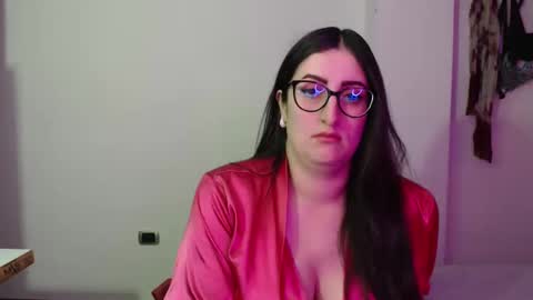 Victoria online show from 18, 4, 2026