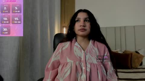 VICTORIA  online show from 14, 4, 2026