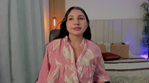 Snapshot of victoria_rossee chatting on 15, 5, 2026 VICTORIA online show from 15, 5, 2026