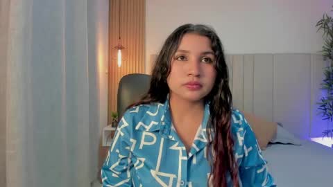 Snapshot of victoria_rossee chatting on 23, 5, 2026 VICTORIA online show from 23, 5, 2026