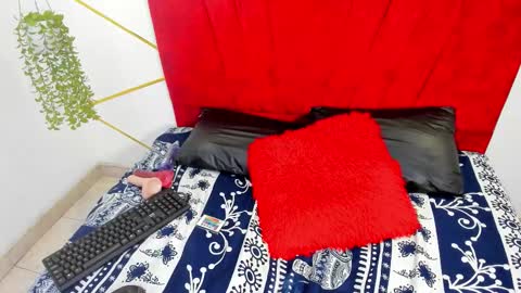 victoriaa_anderson_ online show from 19, 12, 2025