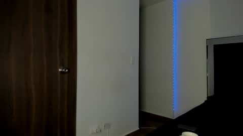 VICTORIA online show from 14, 11, 2025