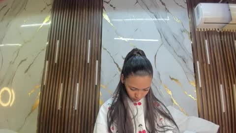 Victoria  online show from 16, 3, 2026