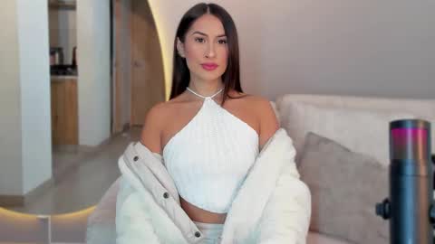 Snapshot of victoriafit7 chatting on 6, 3, 2025 Vcitoria online show from 6, 3, 2025