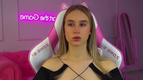 Victoria online show from 23, 11, 2025