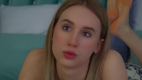 Victoria online show from 30, 11, 2025