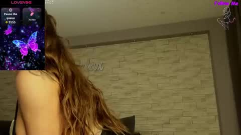 Snapshot of victoriamazze chatting on 25, 7, 2026 Victoria online show from 25, 7, 2026