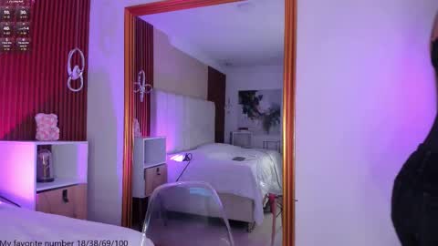 Maria Victoria online show from 15, 11, 2025