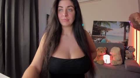 Snapshot of victorias_world chatting on 29, 5, 2026 Viktoria online show from 29, 5, 2026