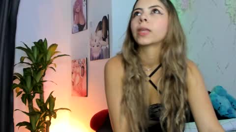 Snapshot of victoriasmithtv chatting on 30, 4, 2026 victoriasmithtv online show from 30, 4, 2026