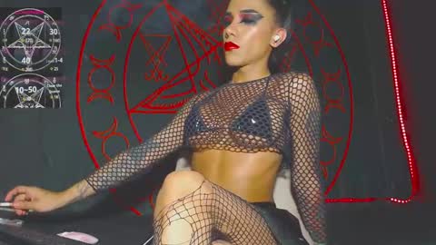 Victoria Vampire online show from 22, 2, 2025